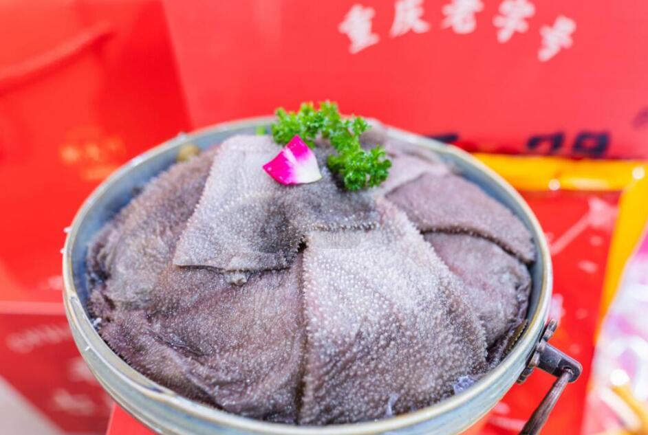 四川火鍋中有哪些其貌不揚，味道卻驚艷四座的菜？