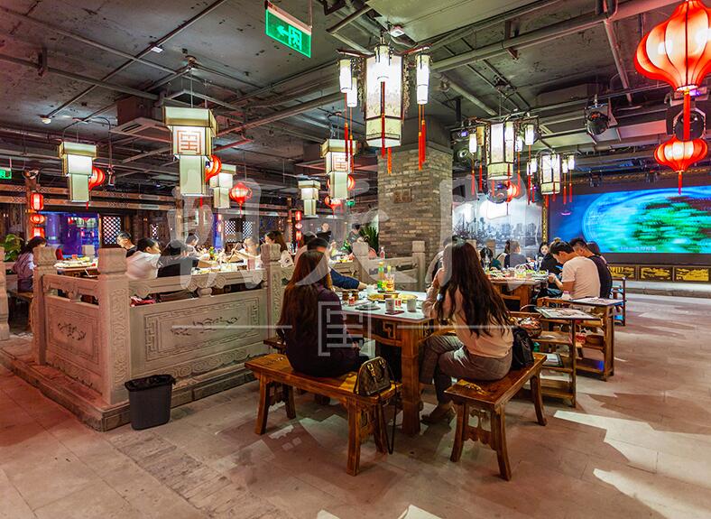 知名品牌火鍋有哪些？如何對比選擇？