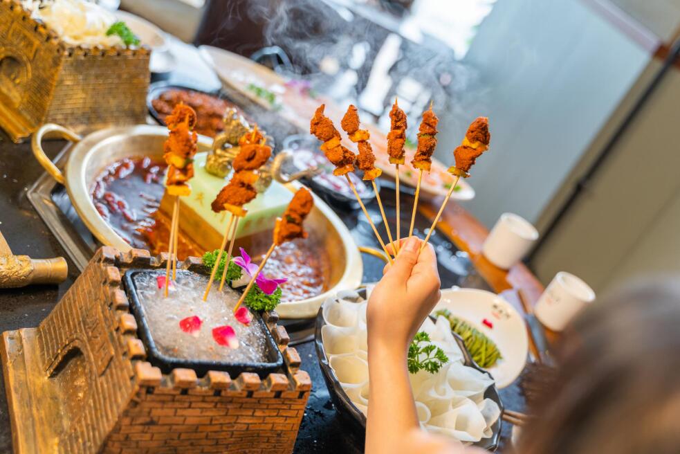 耒陽開火鍋加盟店，如何低成本運營？