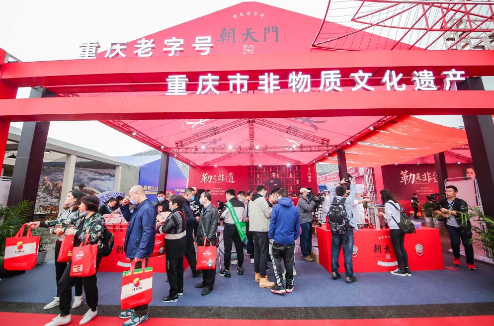 上虞開火鍋加盟店，需要做哪些準(zhǔn)備？