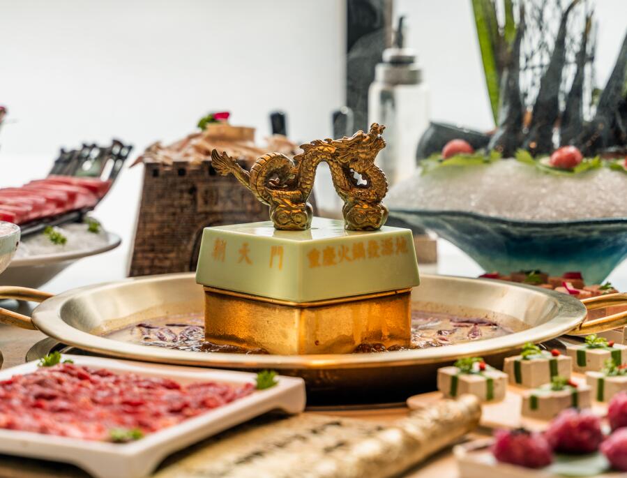 忠縣開(kāi)火鍋加盟店，三招解決營(yíng)收不足的難題！