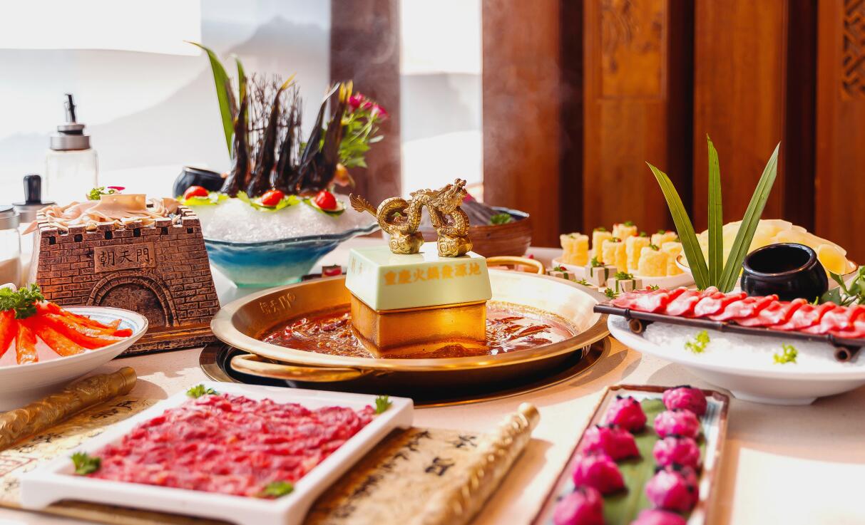 火鍋店的另類菜品，耗兒魚燙火鍋，麻辣鮮香入口即化！